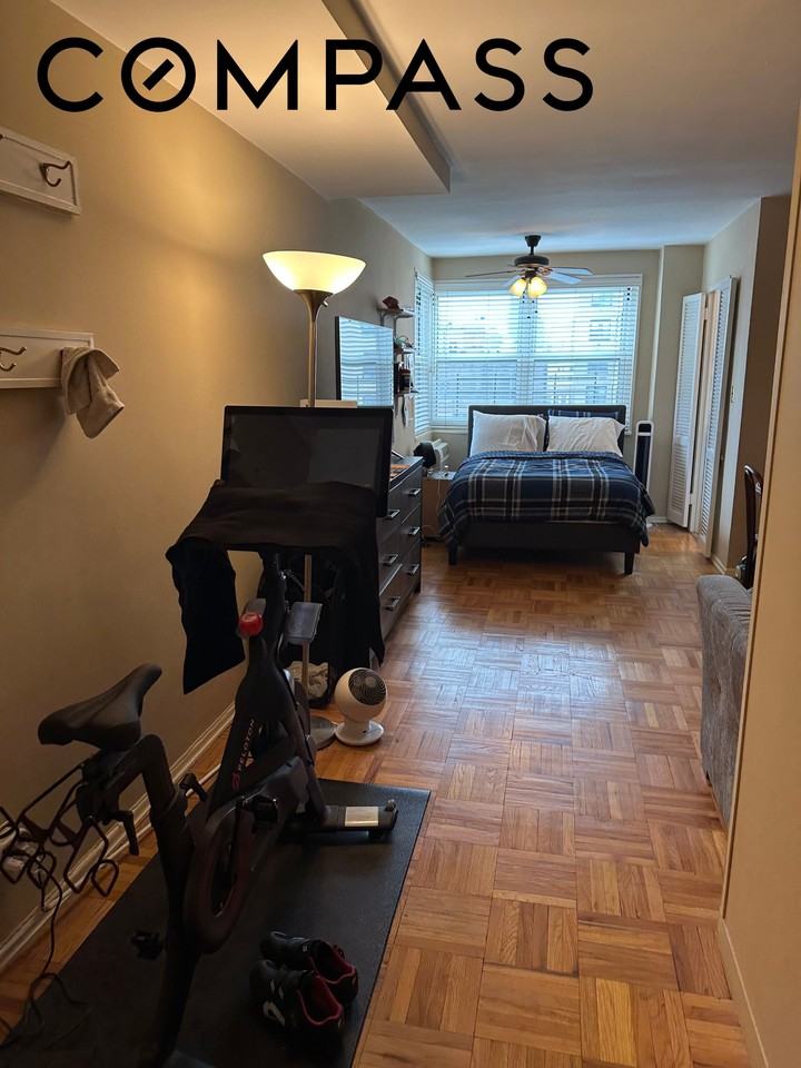 315 E 69th St #12E - Photo 3 of 12