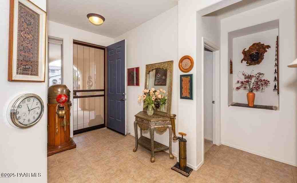 7916 E Crooked Creek Trl - Photo 2 of 33