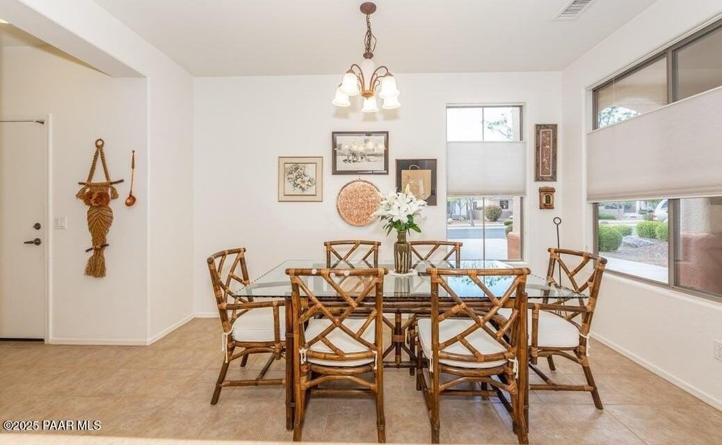 7916 E Crooked Creek Trl - Photo 7 of 33
