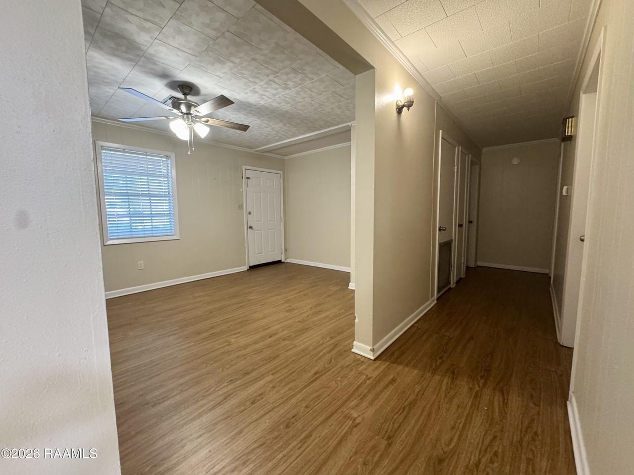 100 Charolais St #B - Photo 6 of 14