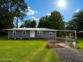featured image of 3618 E Admiral Doyle Dr