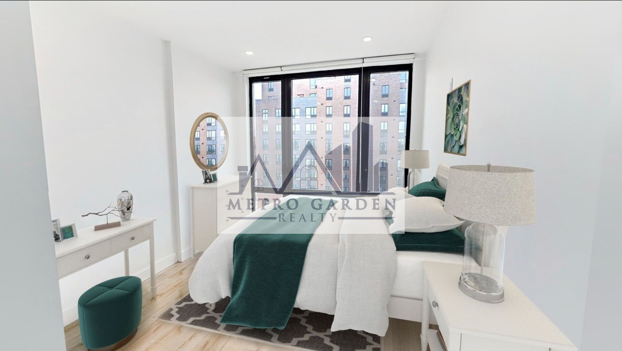 416 Lenox Avenue #6B - Photo 3 of 5