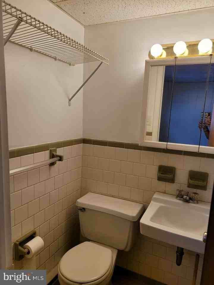 816 S Main St #2 - Photo 7 of 11