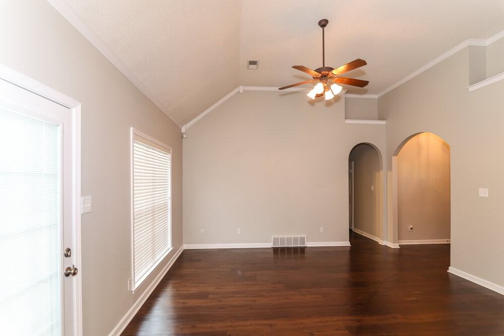 9921 Greenalder Cv N - Photo 3 of 15
