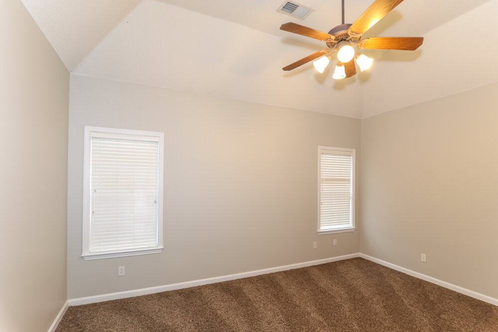 9921 Greenalder Cv N - Photo 7 of 15