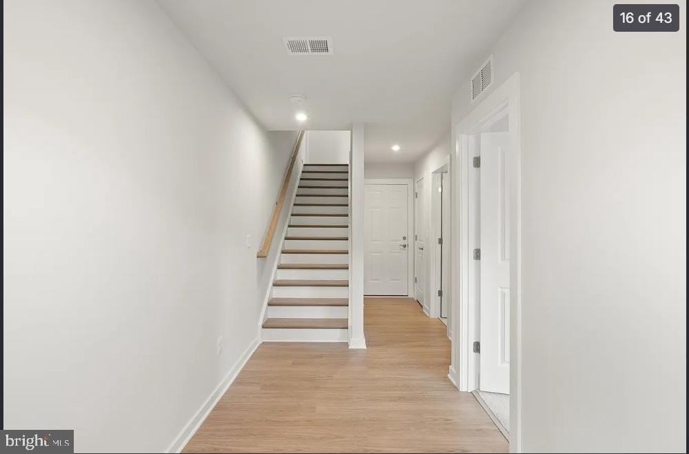 2124 Glacier Rd - Photo 3 of 23