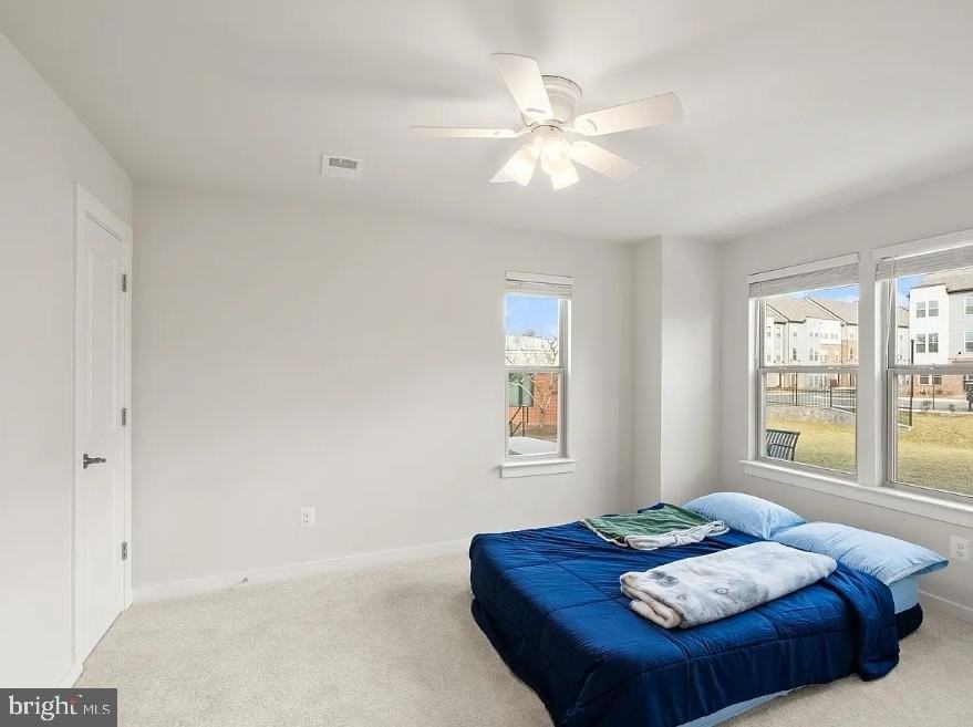 2124 Glacier Rd - Photo 4 of 23