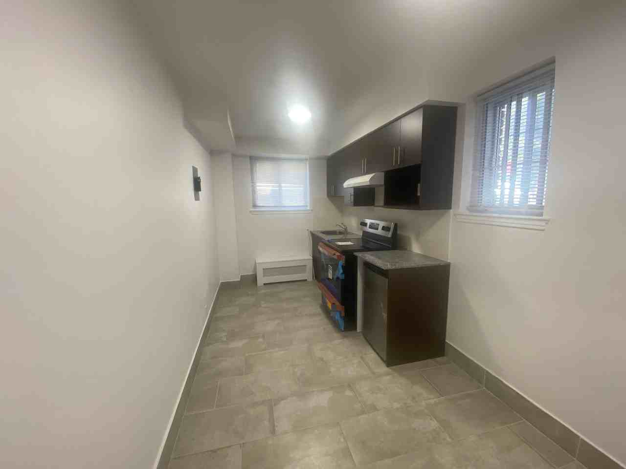 6635 Avenue Fielding #B - Photo 2 of 4