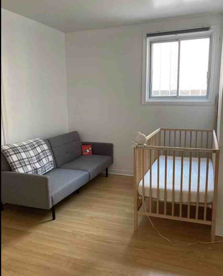 972 Eve St - Photo 6 of 9