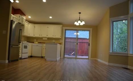 1143 Euclid Ave - Photo 3 of 7