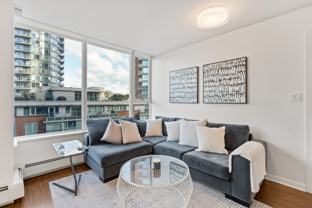633 Abbott St - Photo 1 of 1