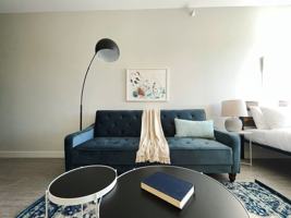 featured image of 2530 University Ave