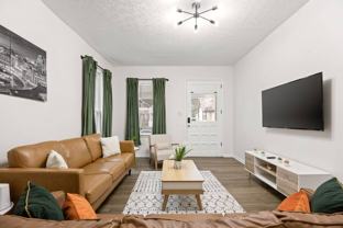 49 S Lasalle St - Photo 1 of 1