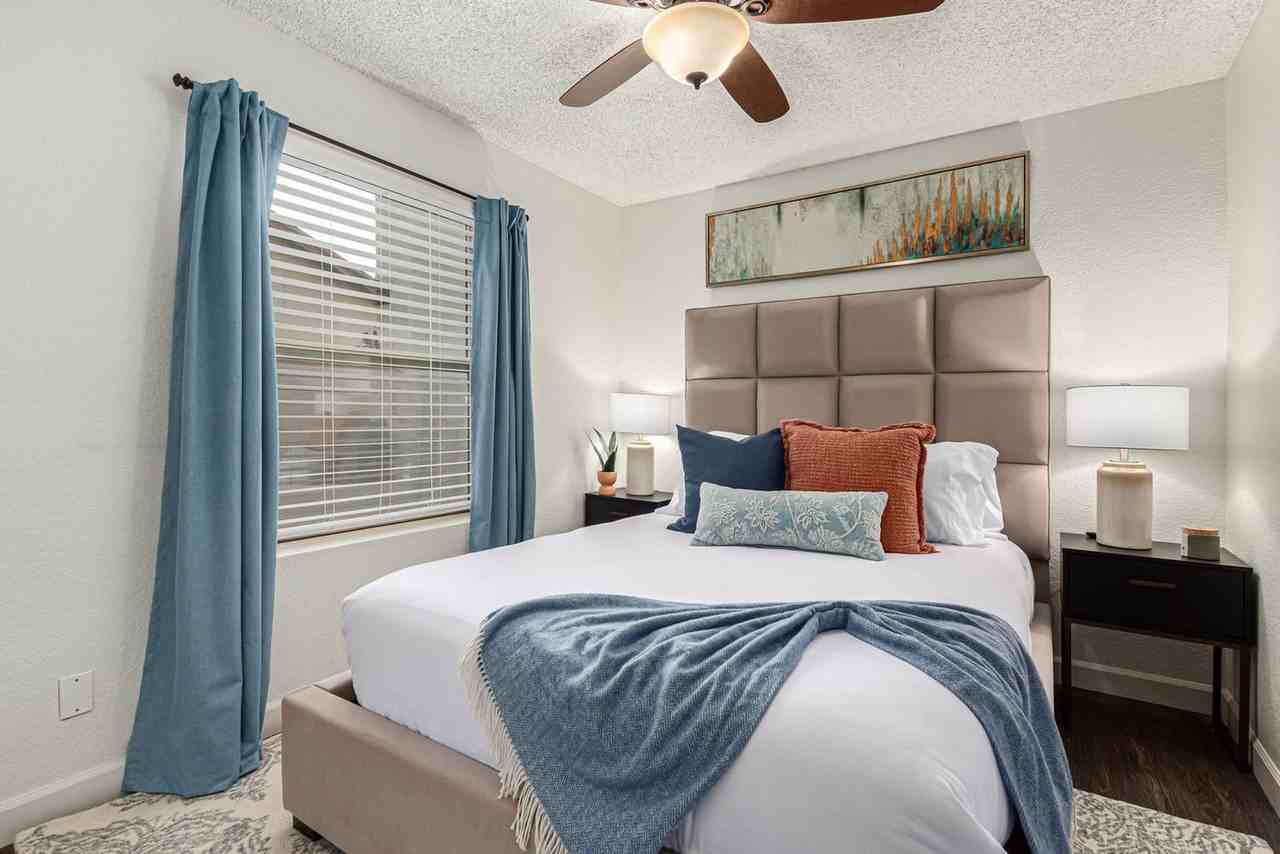5867 E Kathleen Rd #1558669P - Photo 7 of 46