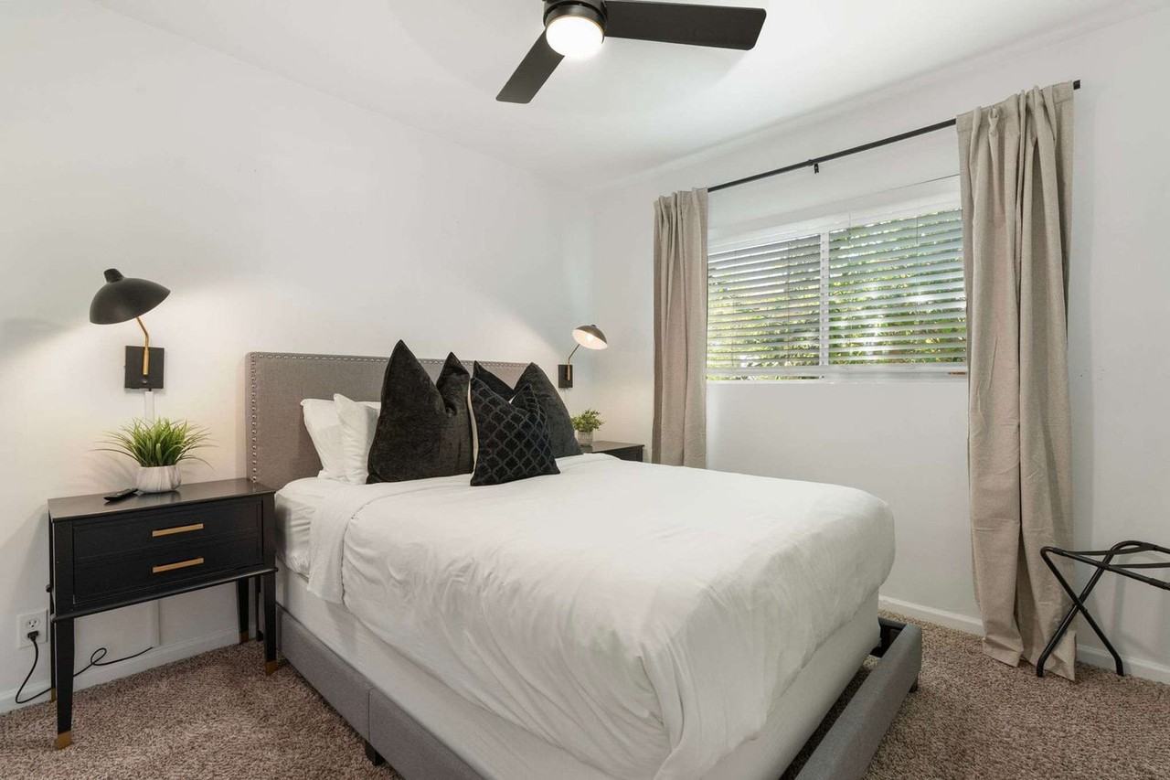 2624 N 80th Pl #1558622P - Photo 7 of 46