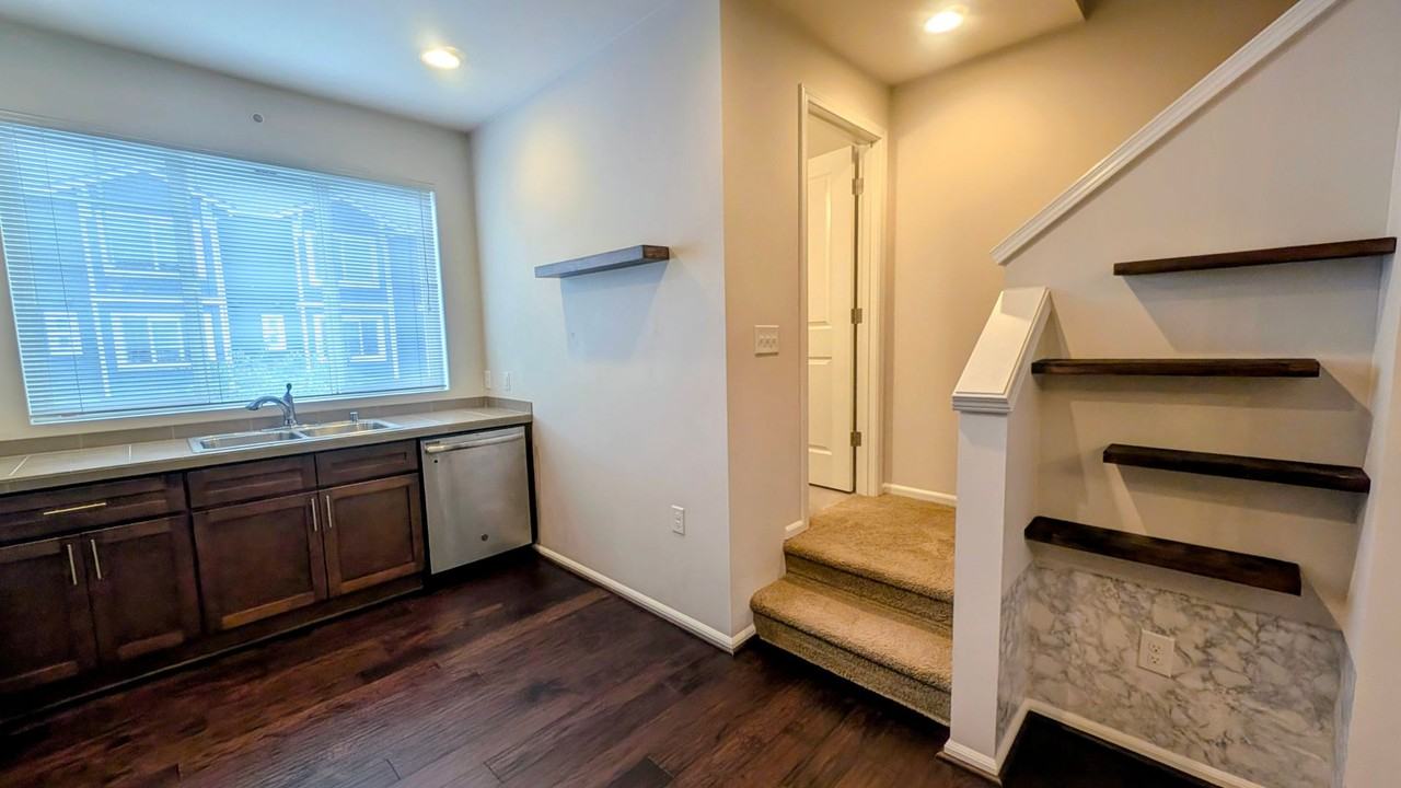 3429 31st Dr - Photo 7 of 20