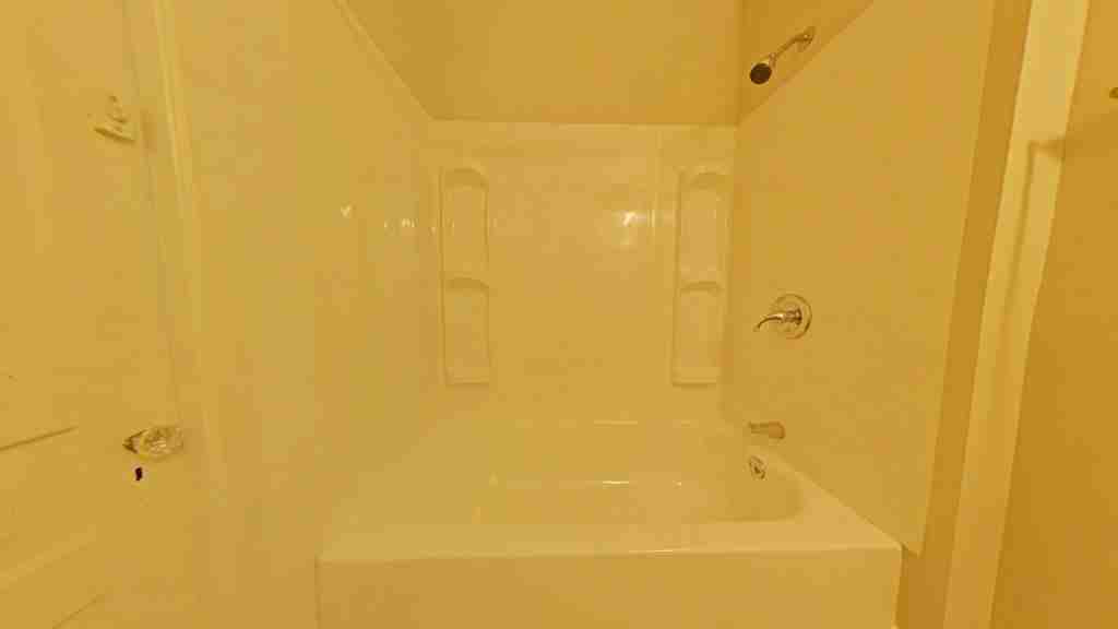 1715 S Main St - Photo 6 of 8