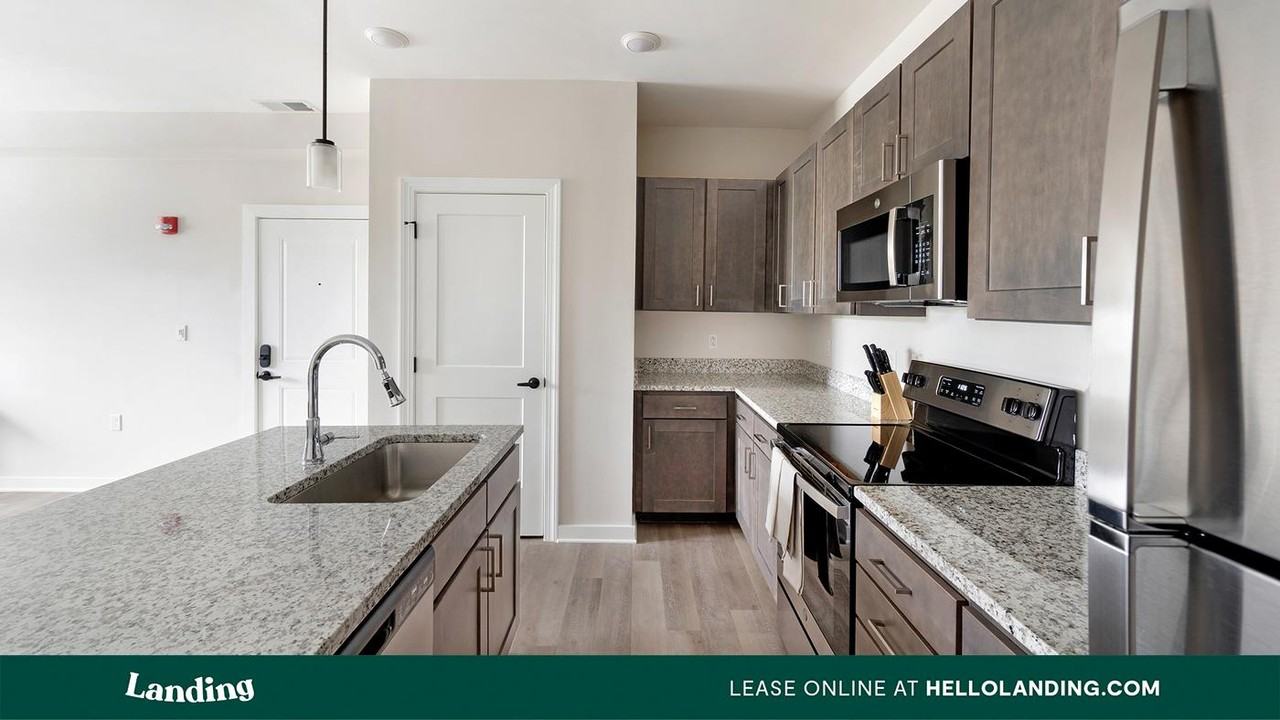 4616 Blue Diamond Way - Photo 4 of 50