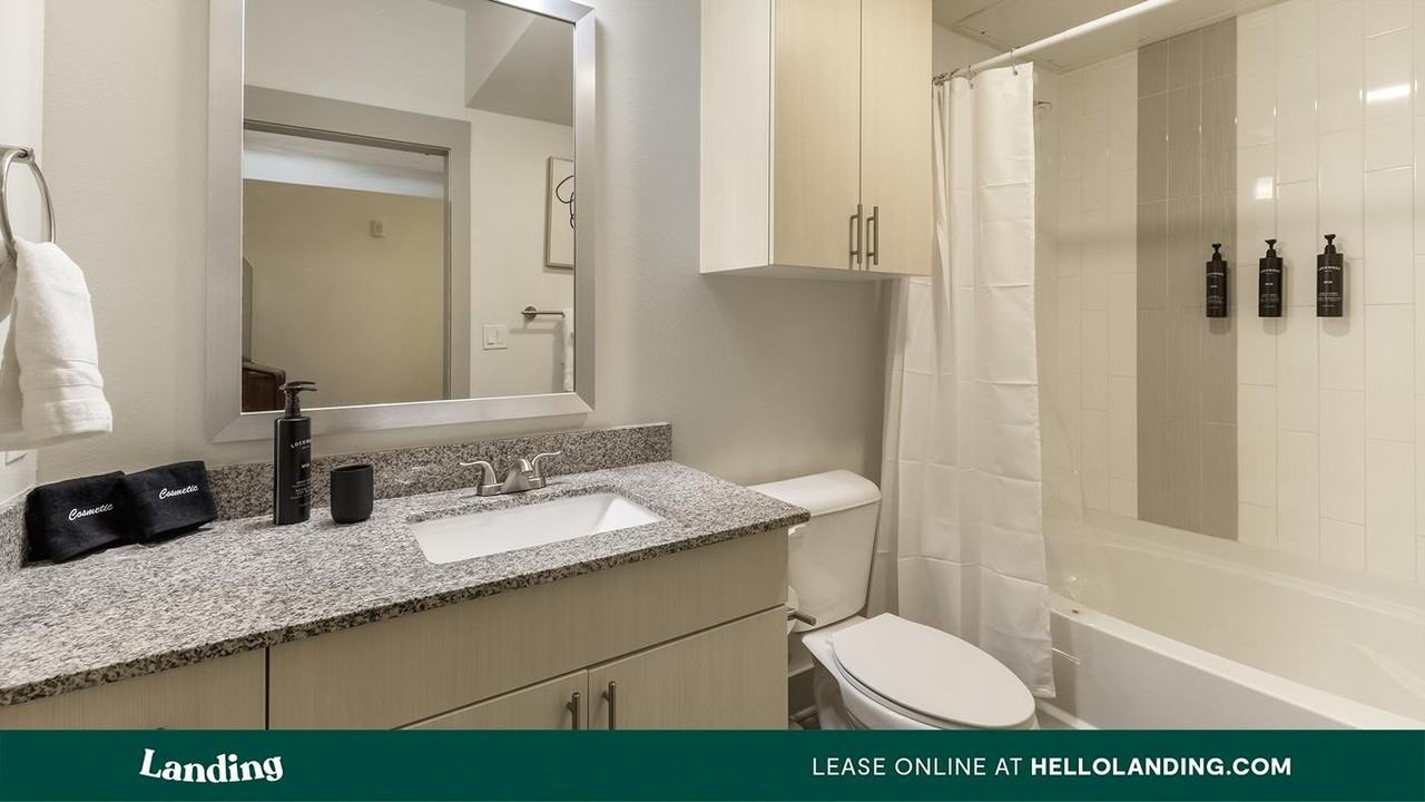 707 Seale St - Photo 7 of 50