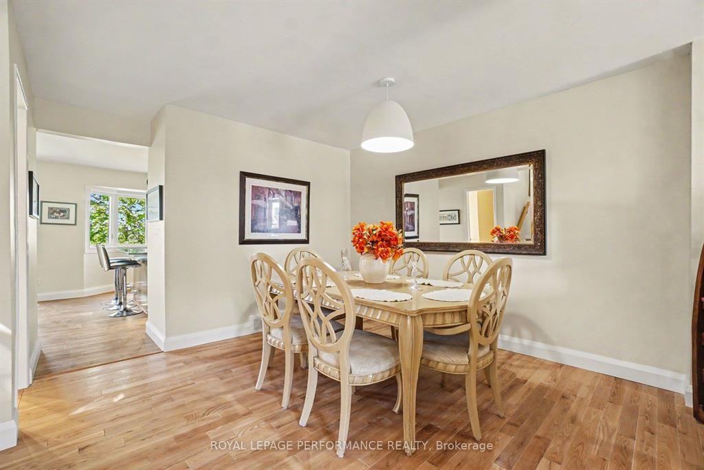 34 Huntview Private - Photo 2 of 33