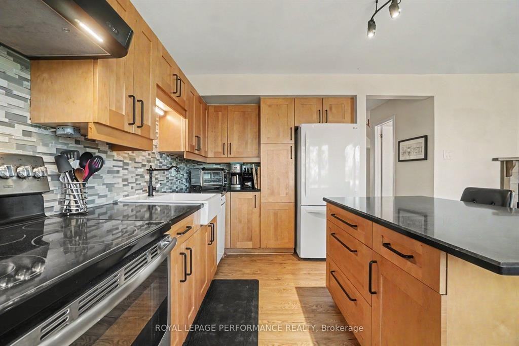 34 Huntview Private - Photo 5 of 33