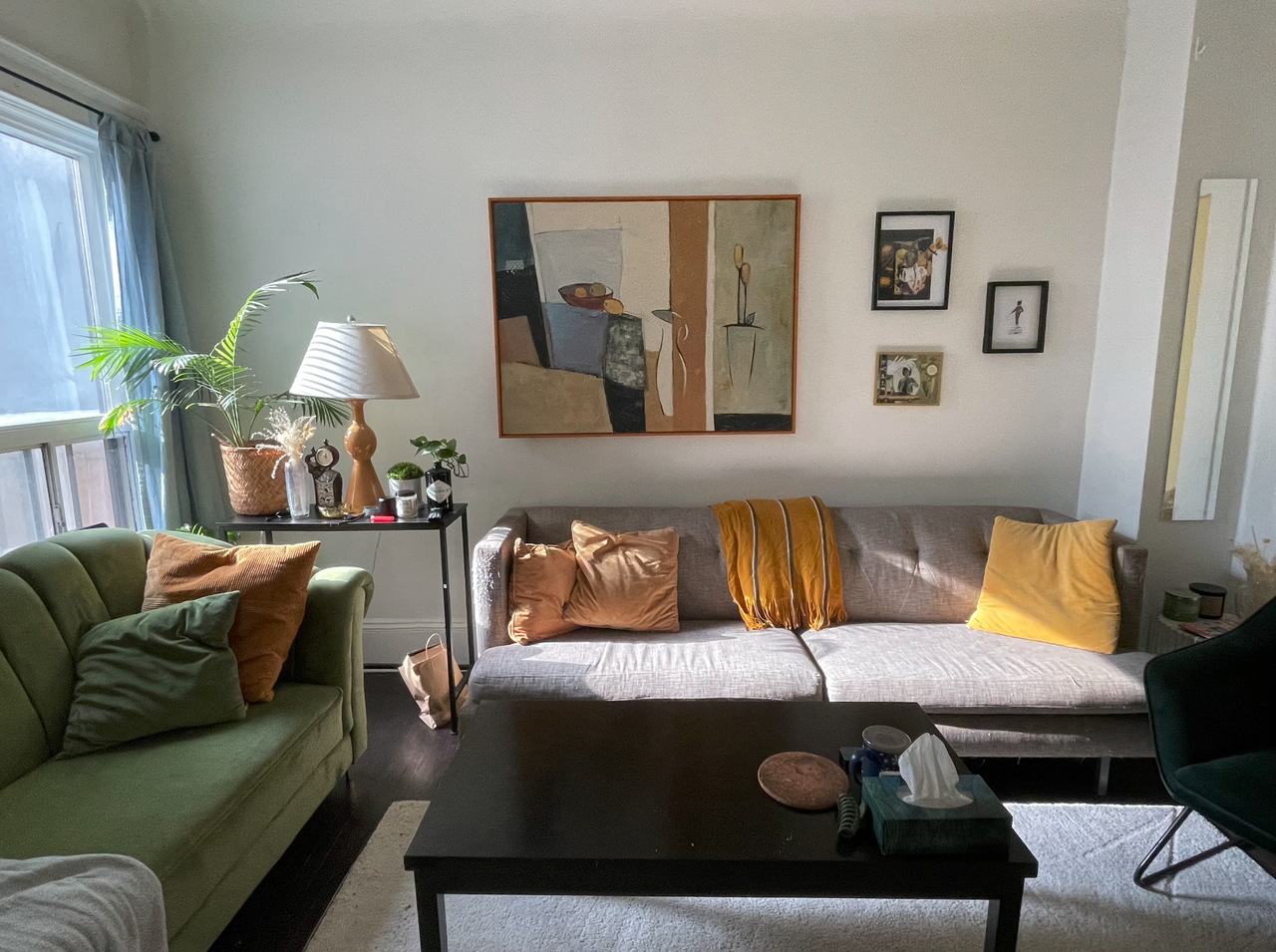 1142 Dufferin Street - Photo 3 of 7