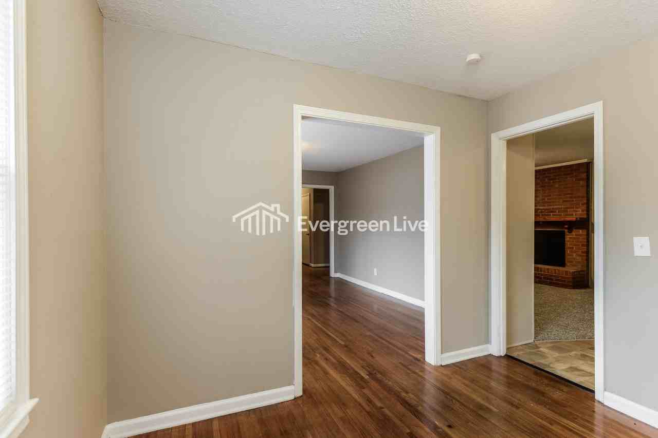 254 Chippewa Dr - Photo 4 of 15