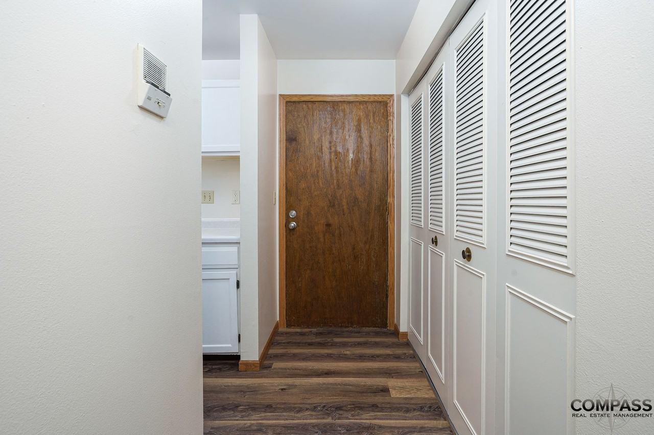 Half Moon Lake Apartments - Photo 2 of 50