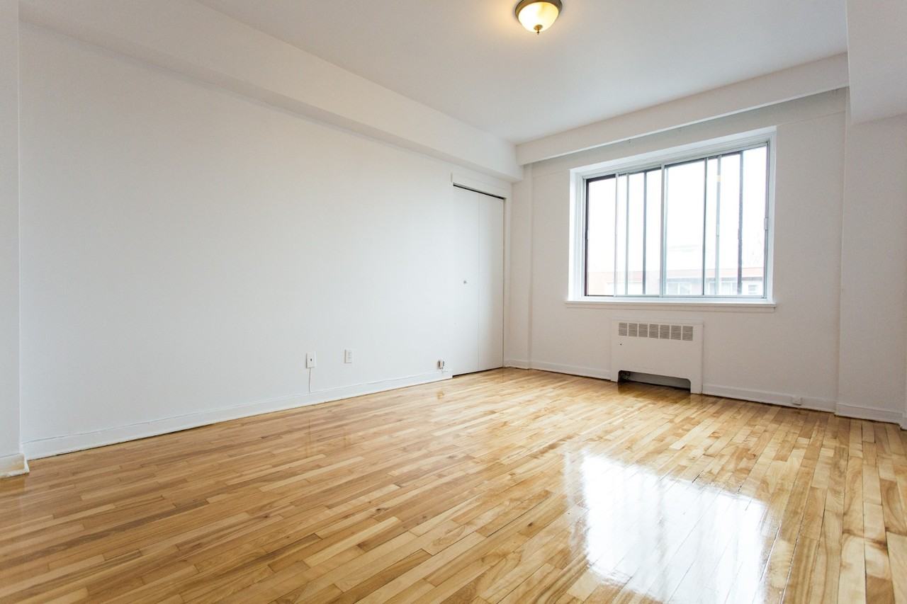 6920 Av Fielding — photo 3