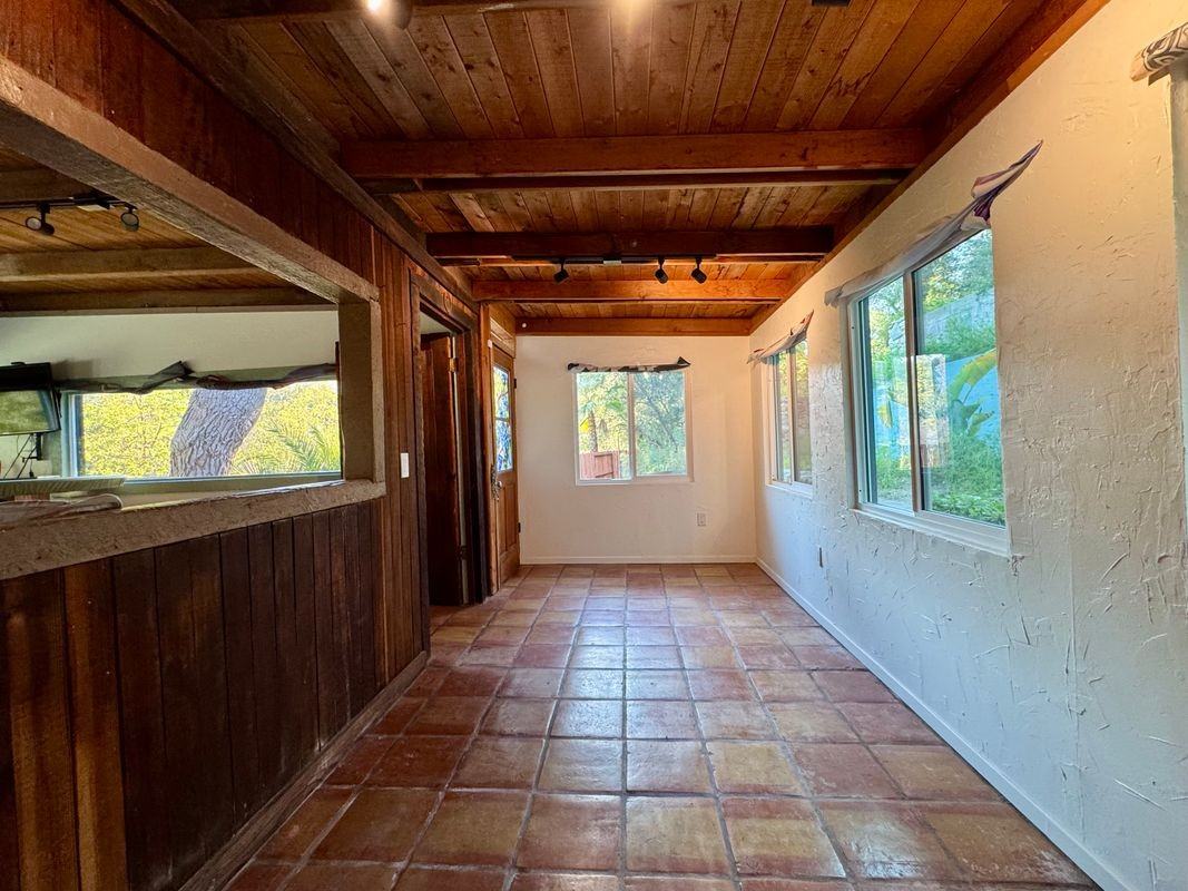 1619 Oak Dr ##B1 - Photo 5 of 16