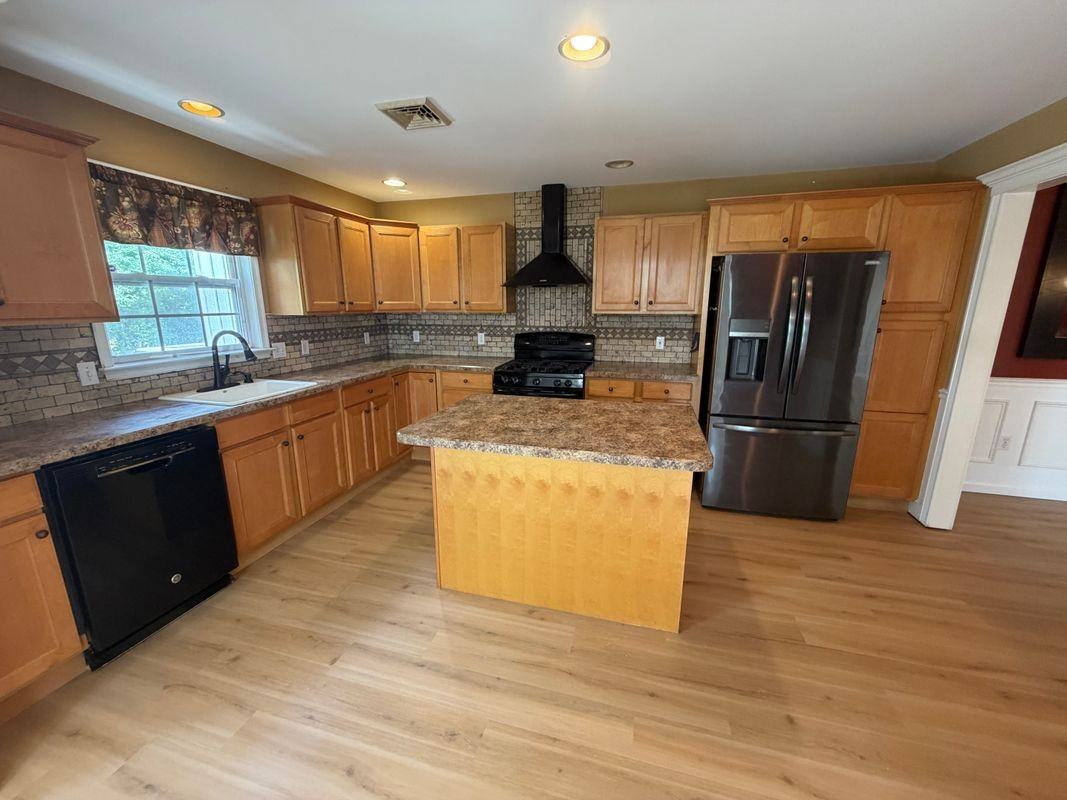 4157 Walter Rd - Photo 3 of 3