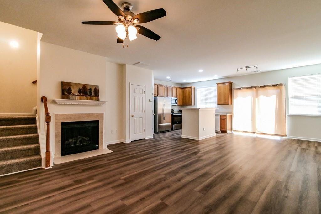 508 Rendezvous Rd - Photo 3 of 18