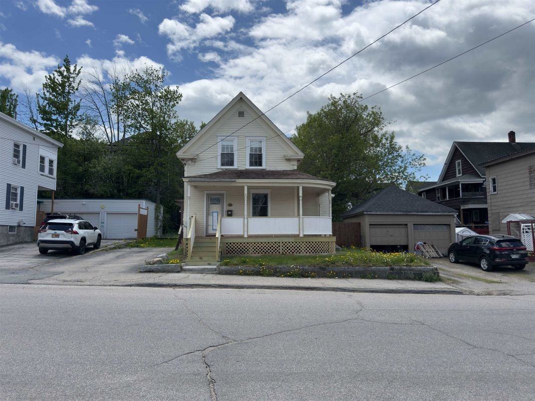 246 E Mason St - Photo 3 of 27
