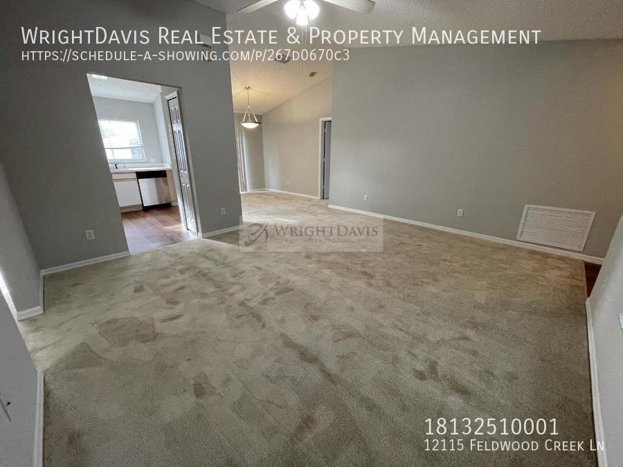 12115 Feldwood Creek Ln - Photo 4 of 29