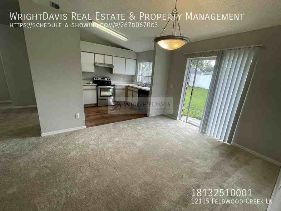 12115 Feldwood Creek Ln - Photo 5 of 29