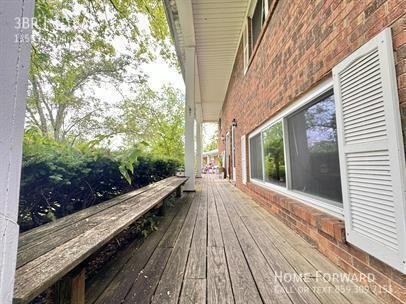 1359 Dix Dr #B - Photo 3 of 21