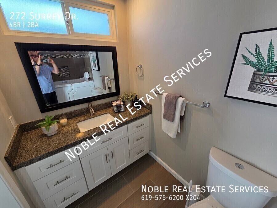 272 Surrey Dr - Photo 4 of 36