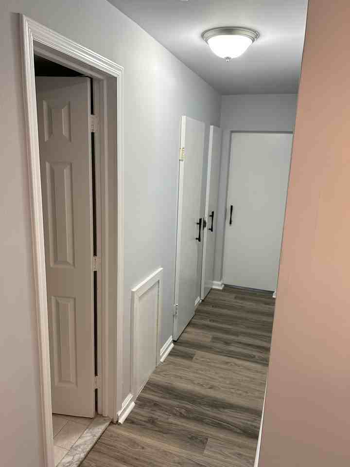 143 W Maryland Ave - Photo 6 of 11
