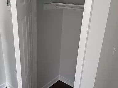 2239 N Gratz St - Photo 5 of 10