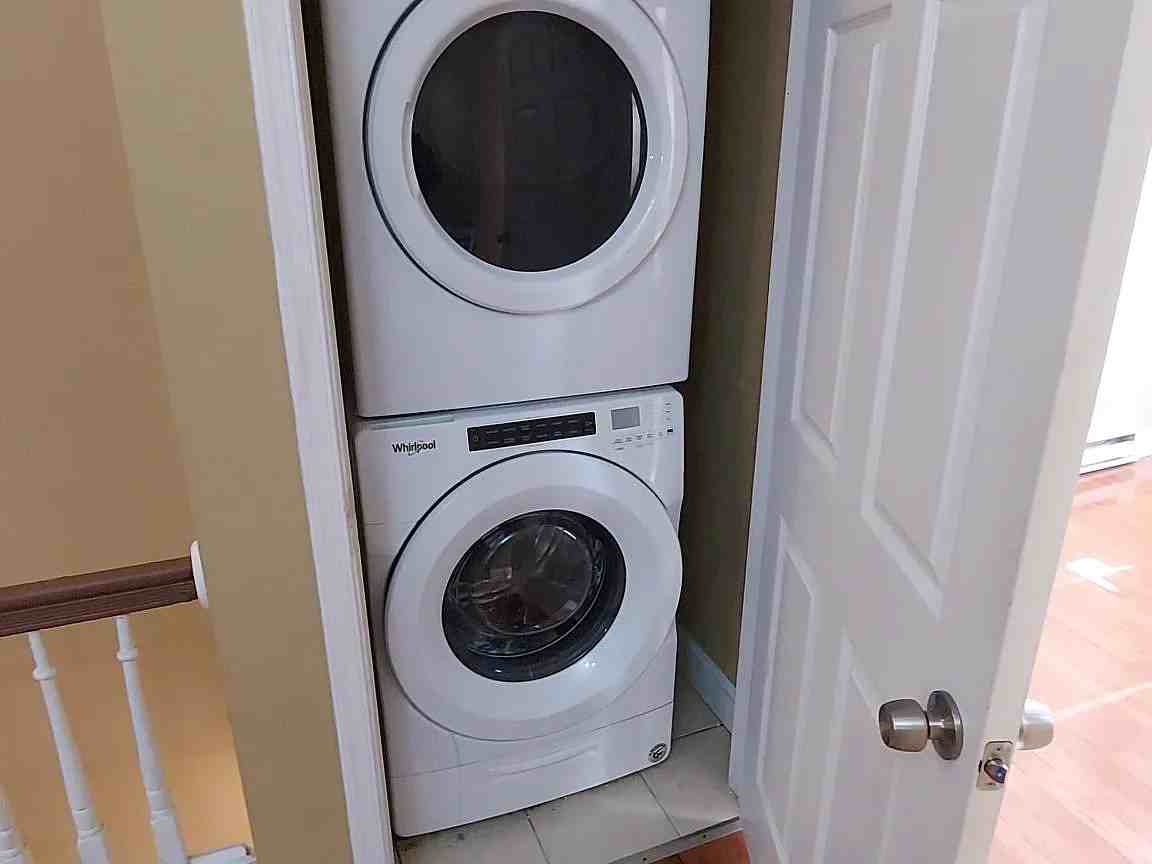 1841 W Huntingdon St #2 - Photo 6 of 11