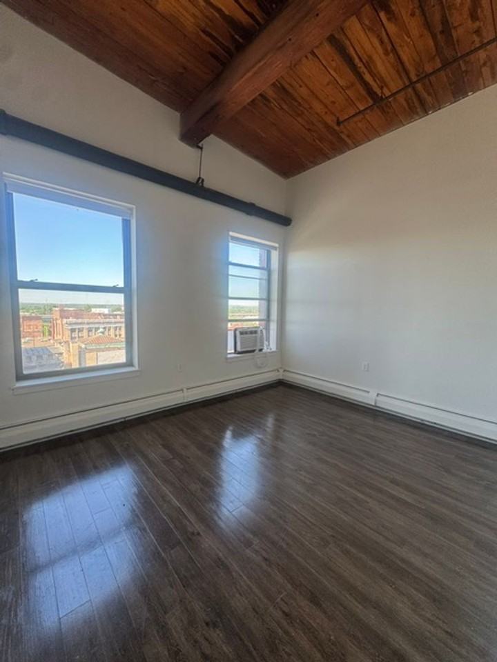 SilverBrick Lofts - Photo 3 of 17