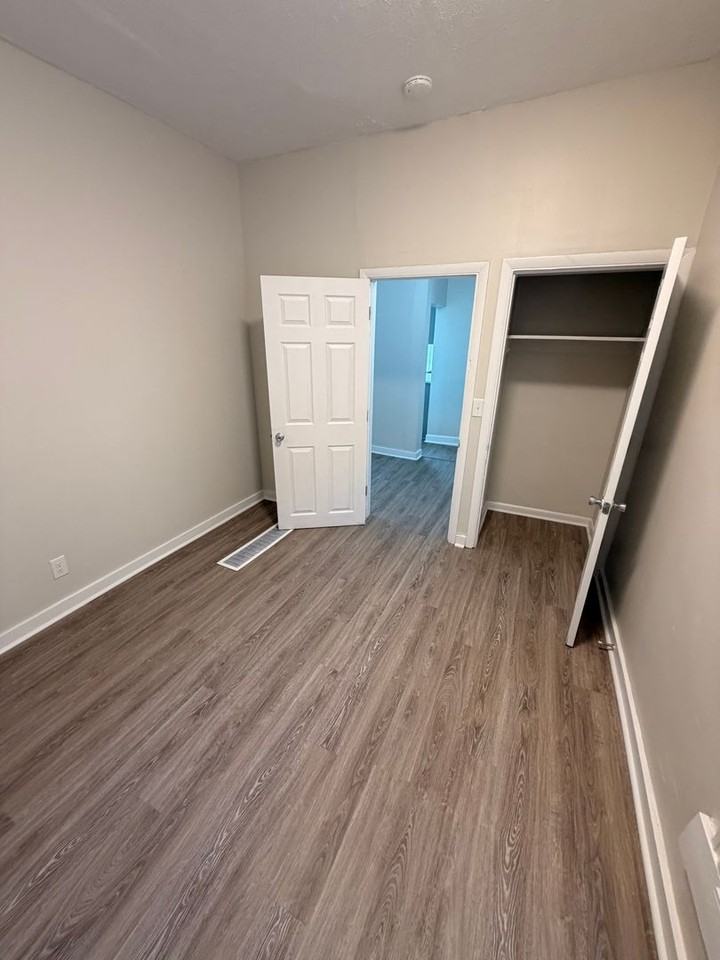 133 133 - 133.5 W 10th Ave. - Photo 5 of 20