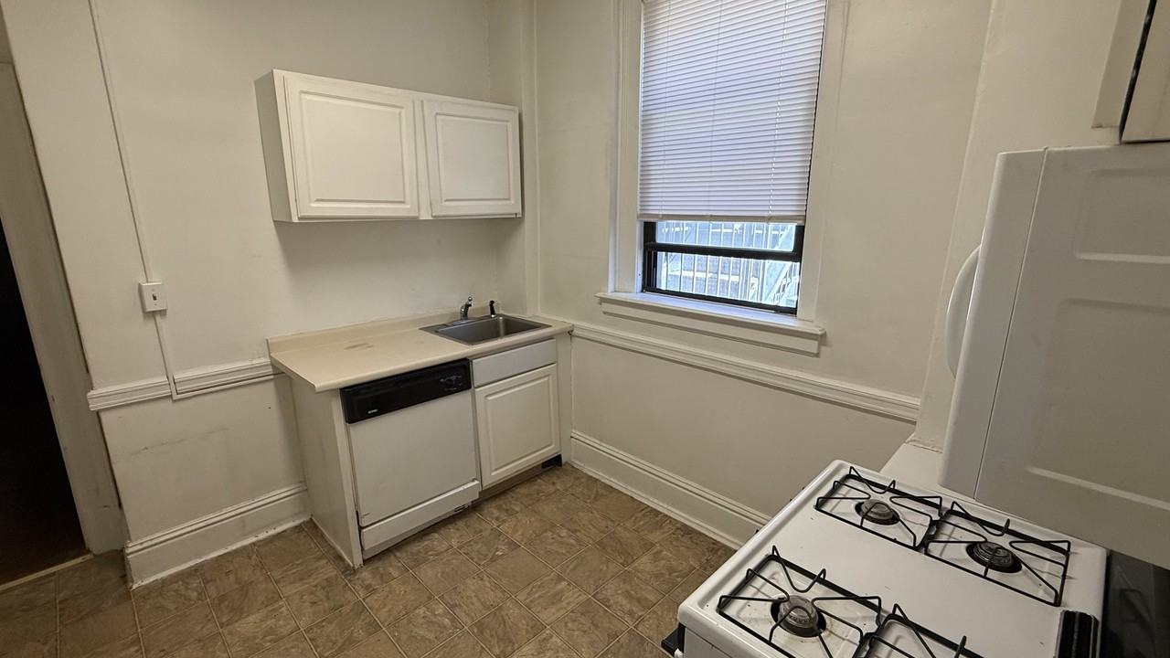 43 Granite Street #D5 - Photo 5 of 24