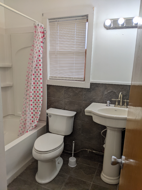 26 Platt St #A - Photo 7 of 10