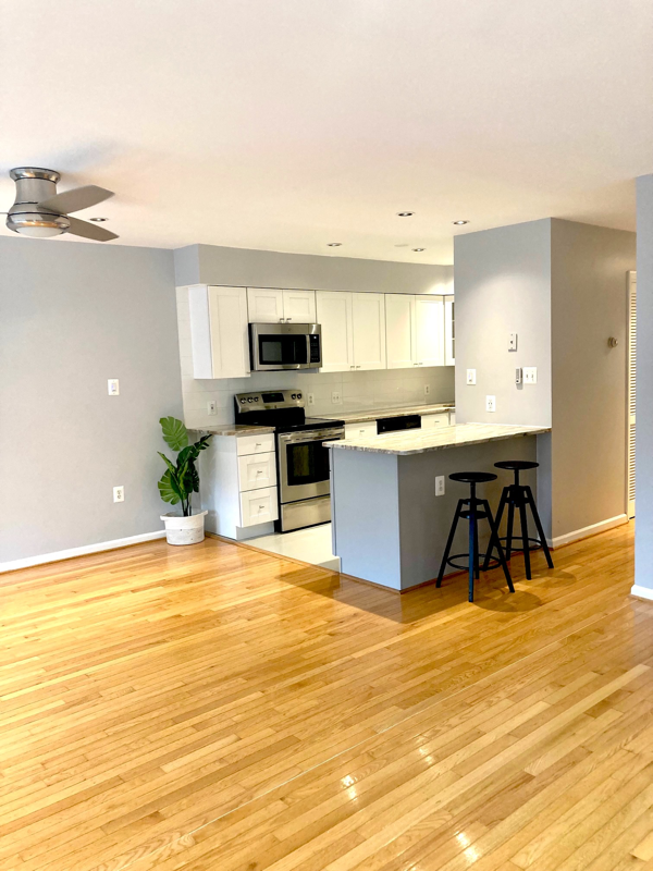 1525 A St Se #B - Photo 2 of 31