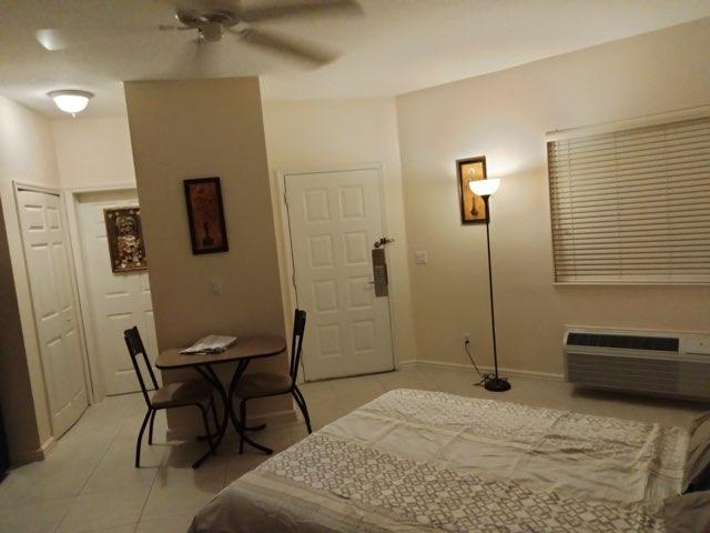 10045 Perfect Dr #B - Photo 4 of 8
