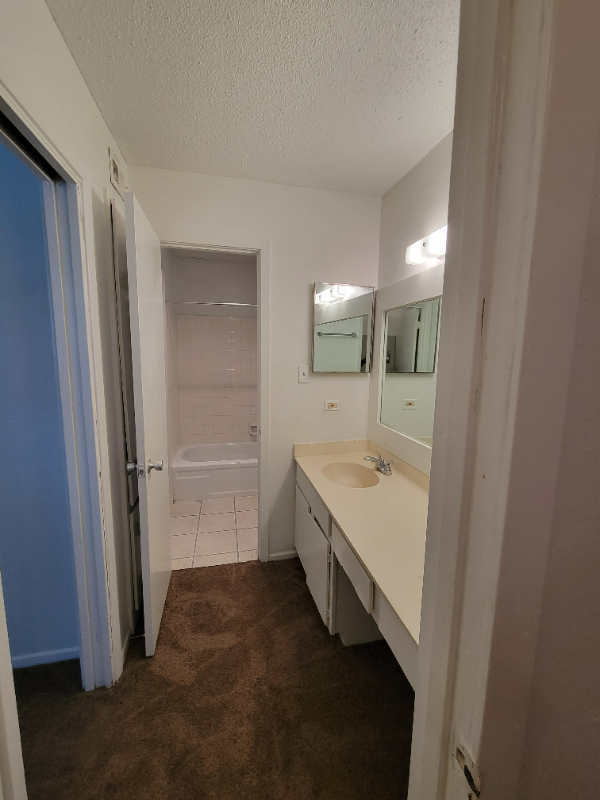 203 Sprucewood Ln #A - Photo 5 of 6