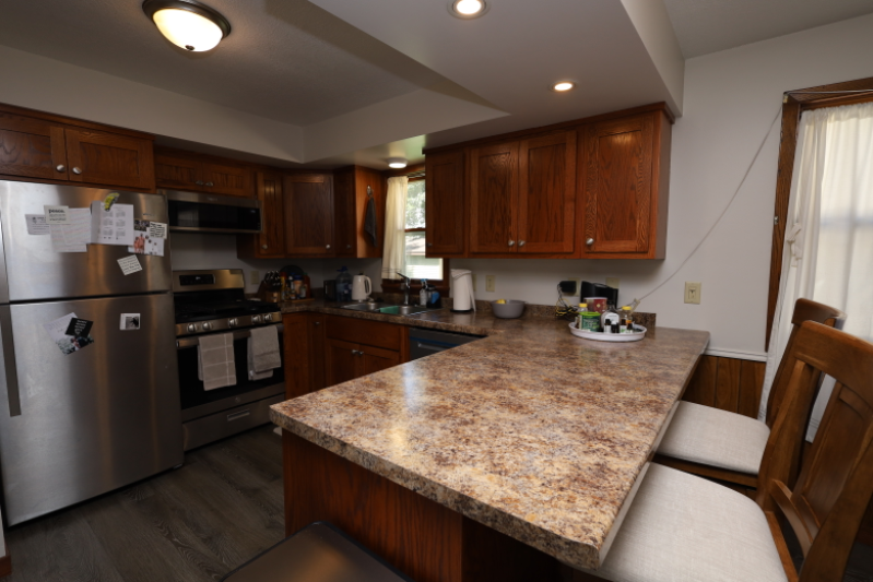 601 4th Ave Nw - Photo 6 of 18