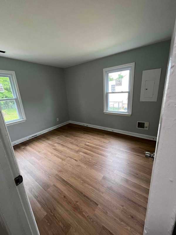 14 Westover St - Photo 2 of 14