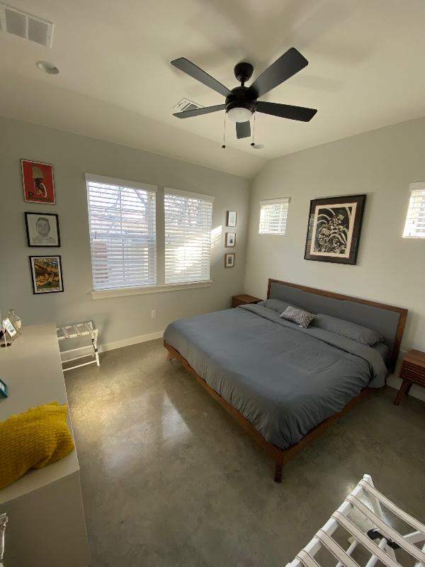 2700 Francisco St #B - Photo 3 of 15